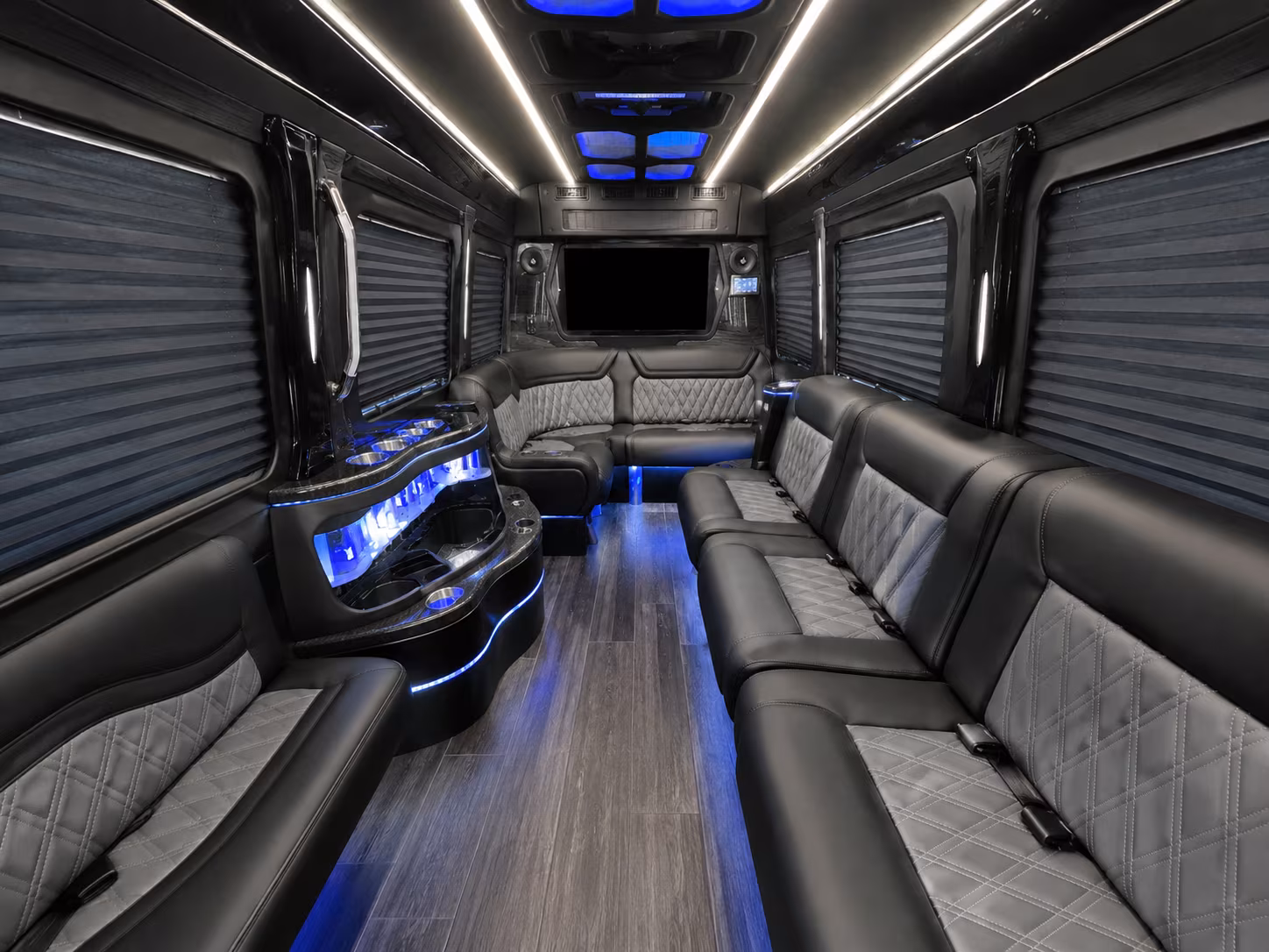 for quick and easy albany international airport transfers for government military groups